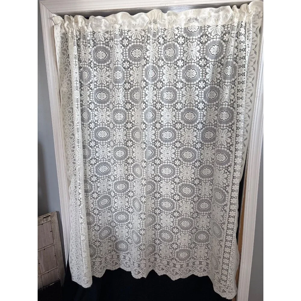 Cream Lace Curtain Panel 60” W x 76” L Floral Pattern Vintage Style